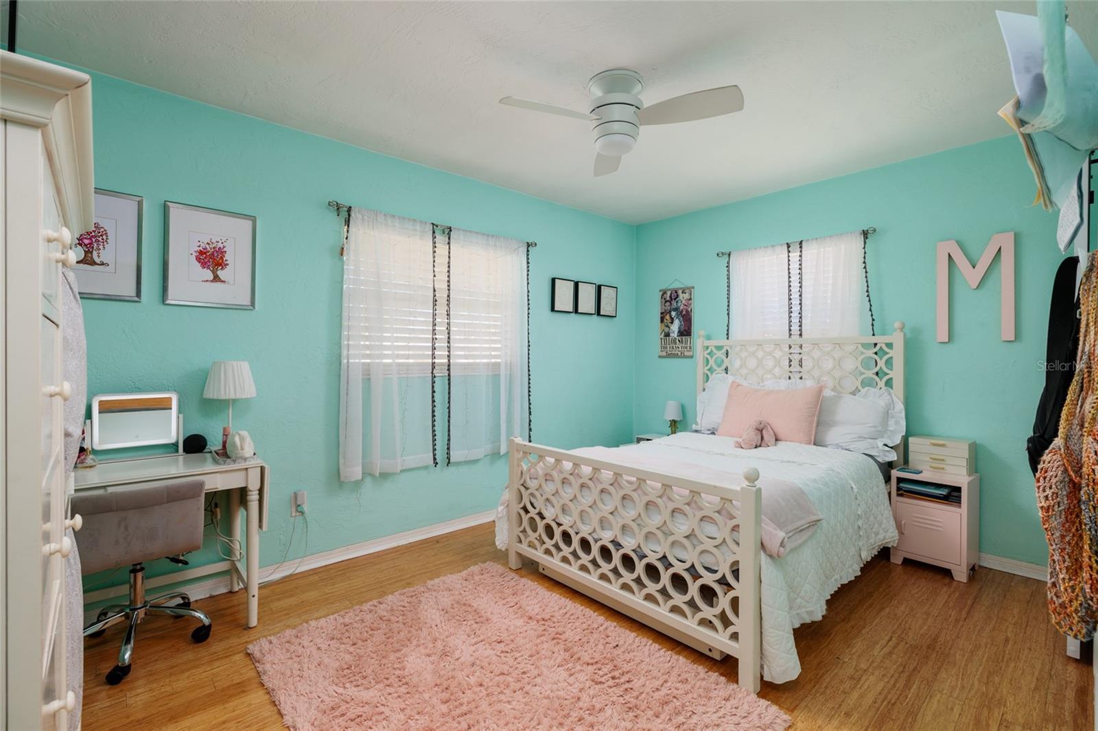 230 43RD AVE NE, ST PETERSBURG, FL, 33703