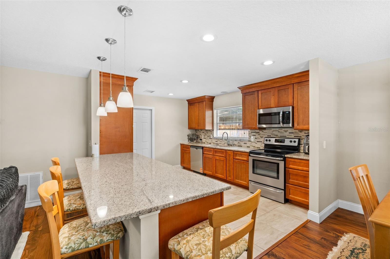 877 BENCHWOOD DR, WINTER SPRINGS, FL, 32708