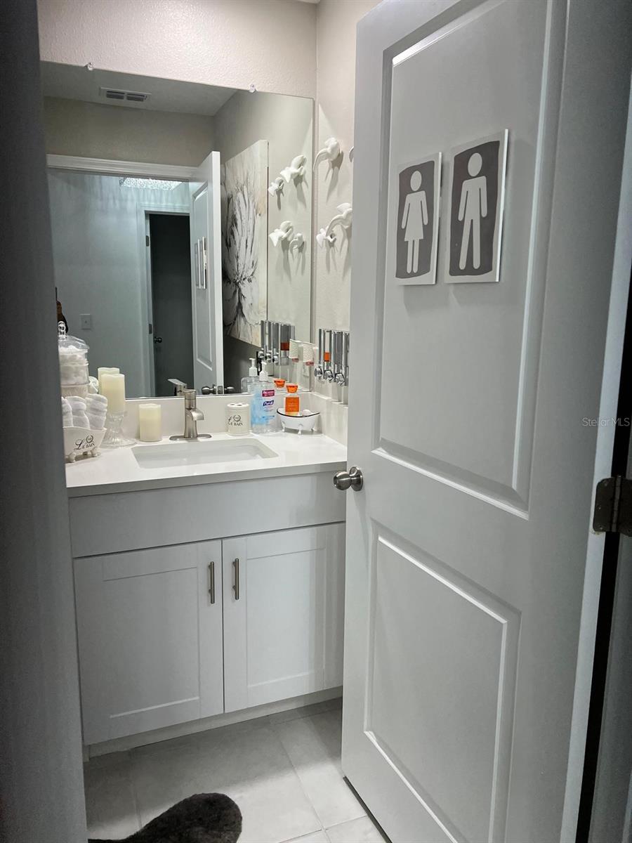 7111 AMELIA COVE CT, SUN CITY CENTER, FL, 33573