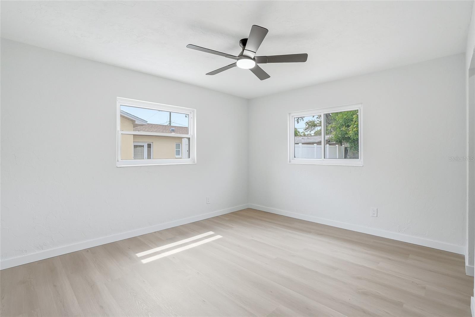 6470 26TH AVE N, ST PETERSBURG, FL, 33710