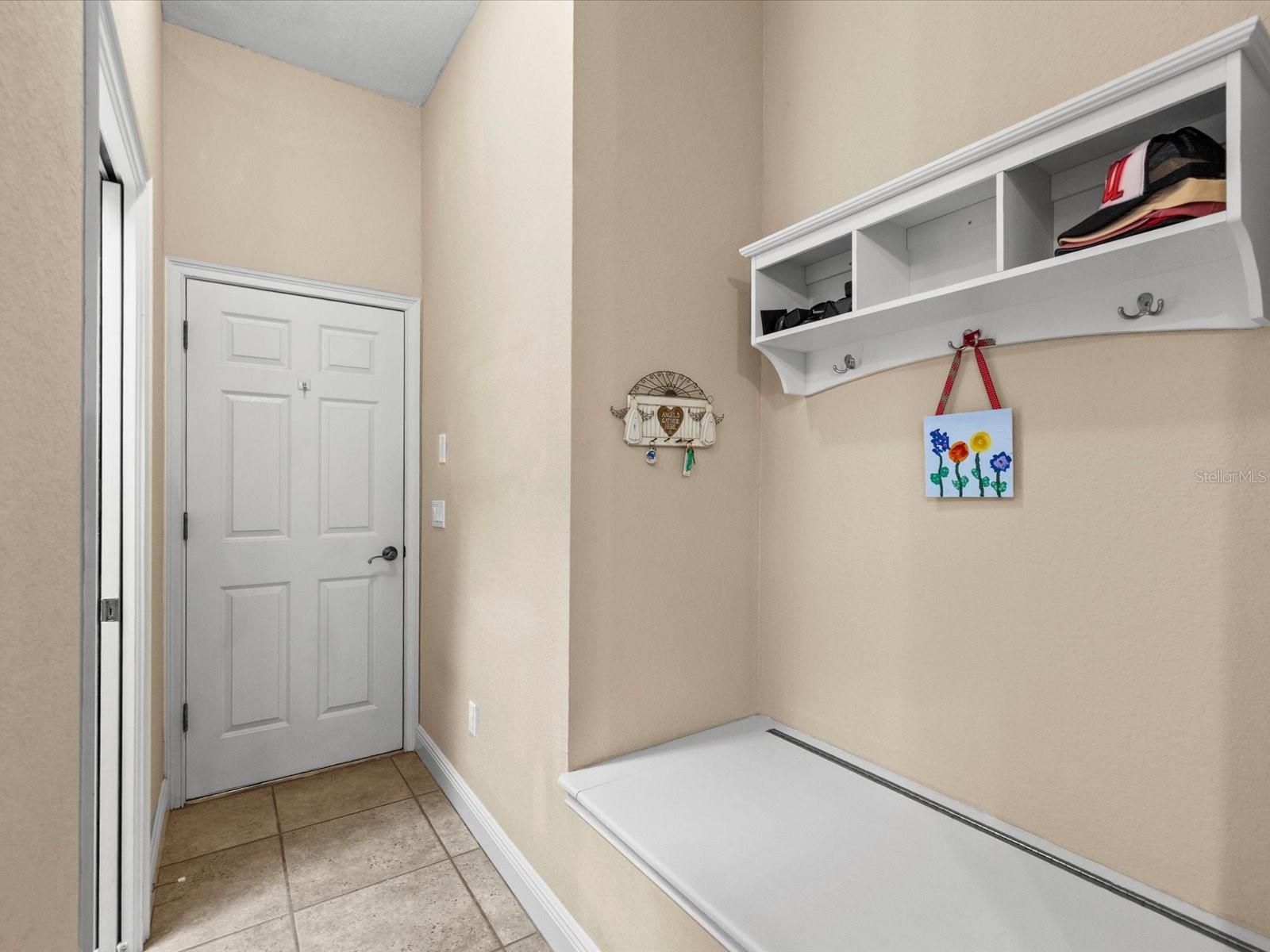 19617 EAGLE CREST DR, LUTZ, FL, 33549