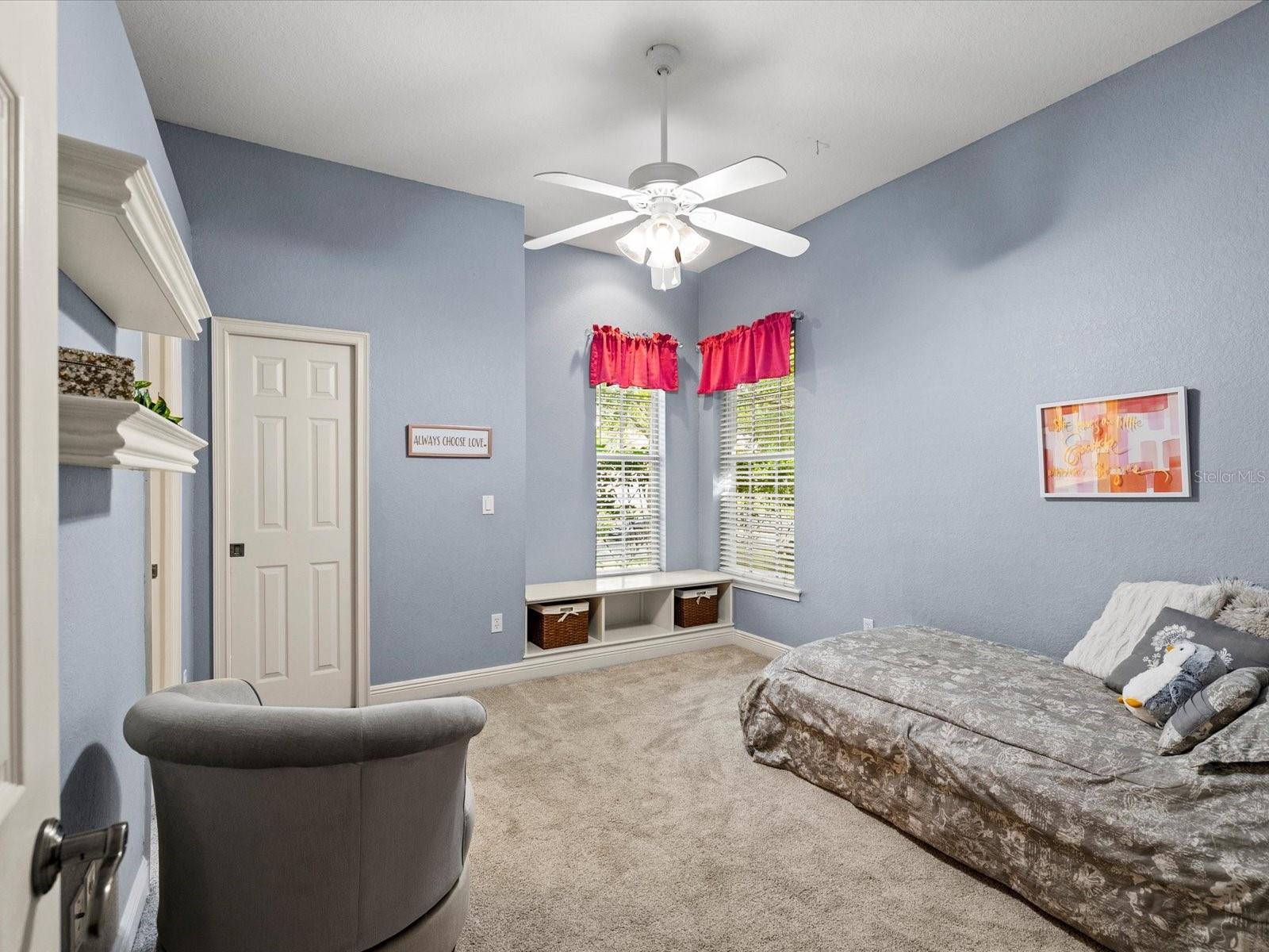 19617 EAGLE CREST DR, LUTZ, FL, 33549