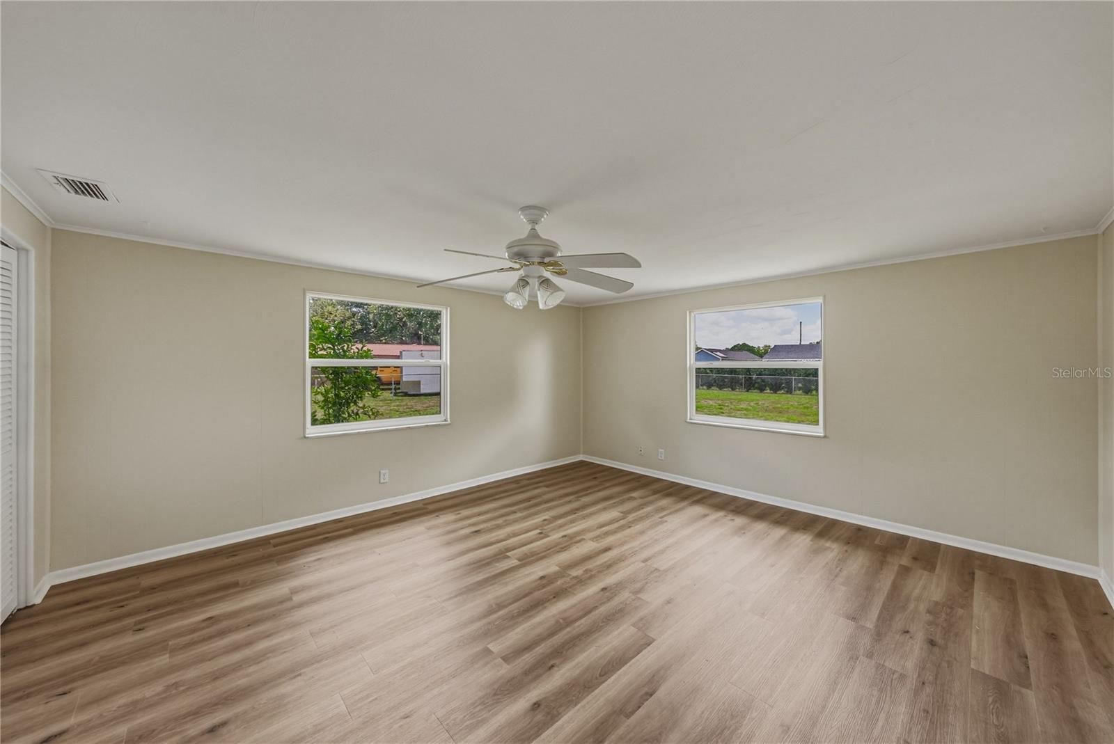 37136 MANDARIN AVE, ZEPHYRHILLS, FL, 33541