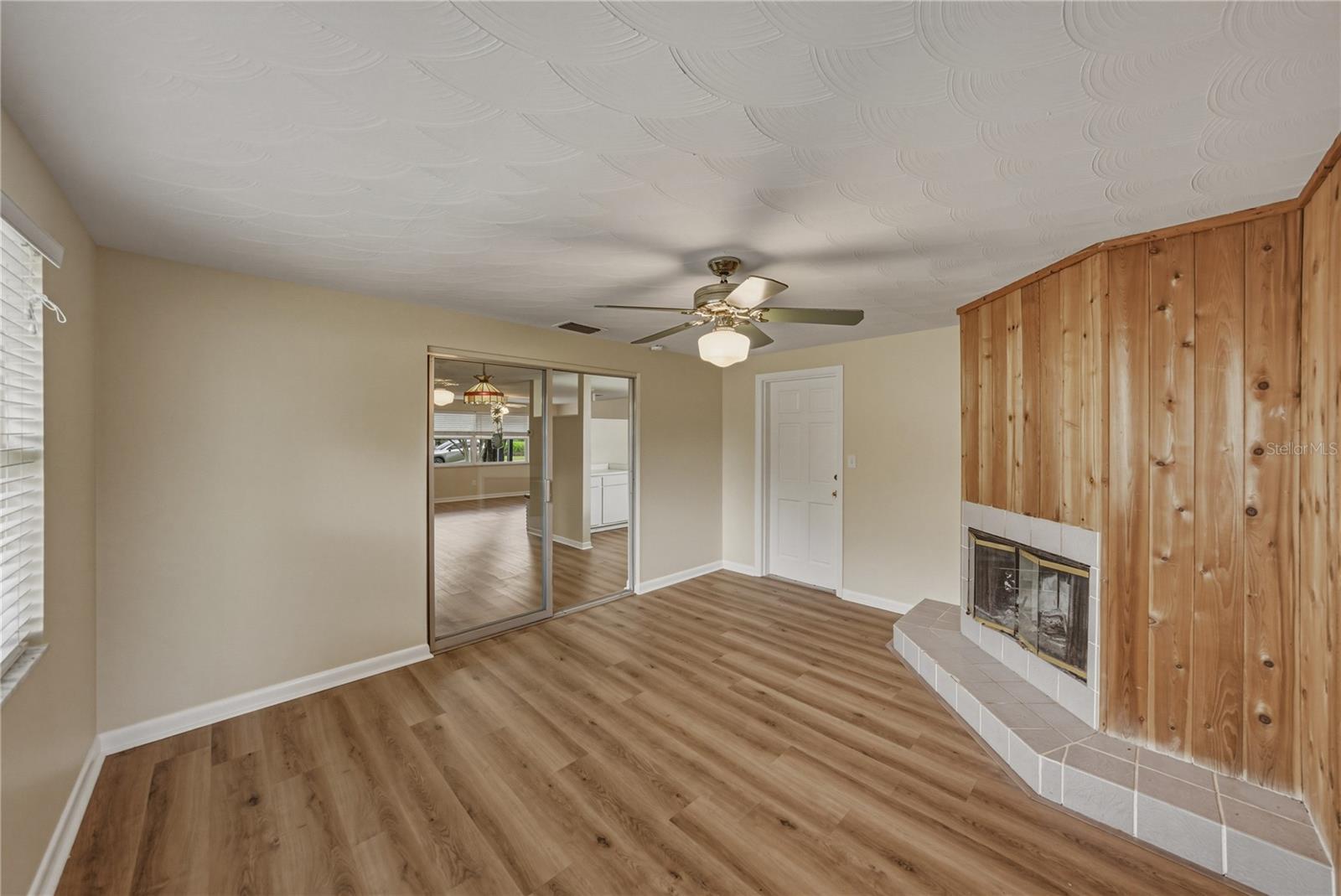 37136 MANDARIN AVE, ZEPHYRHILLS, FL, 33541