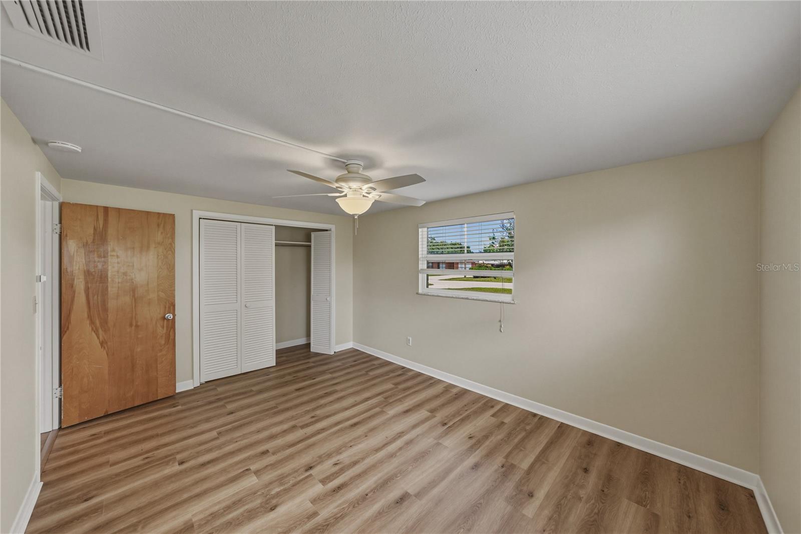 37136 MANDARIN AVE, ZEPHYRHILLS, FL, 33541