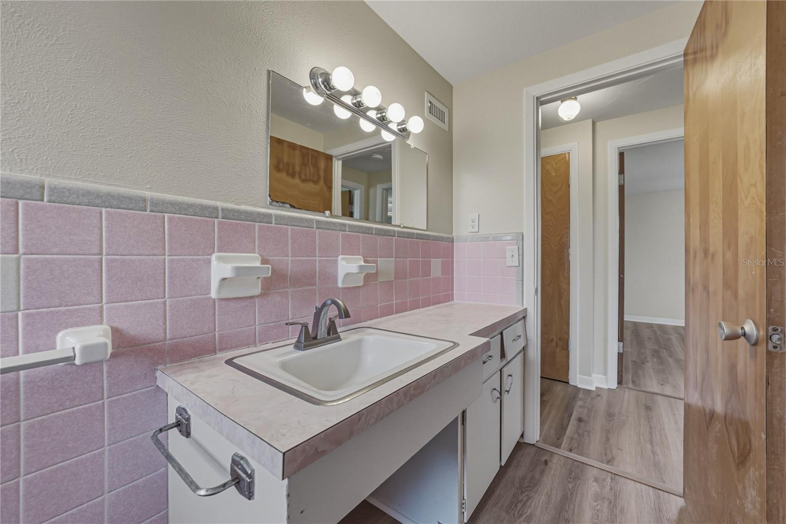 37136 MANDARIN AVE, ZEPHYRHILLS, FL, 33541