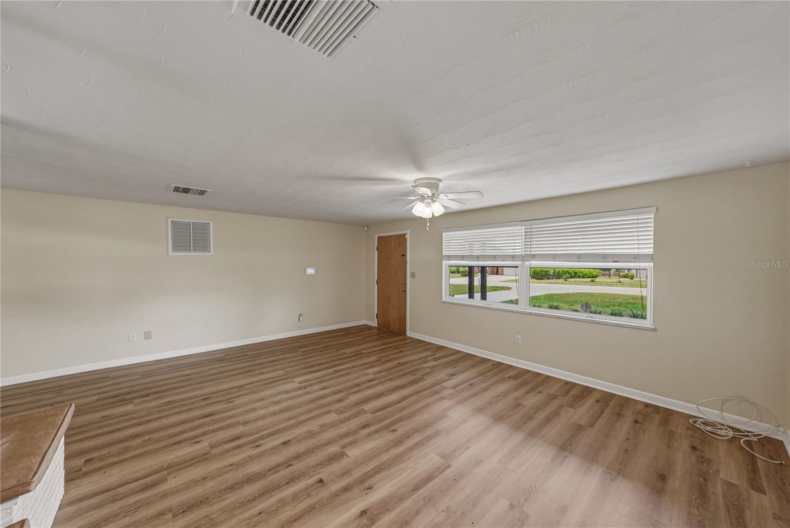 37136 MANDARIN AVE, ZEPHYRHILLS, FL, 33541