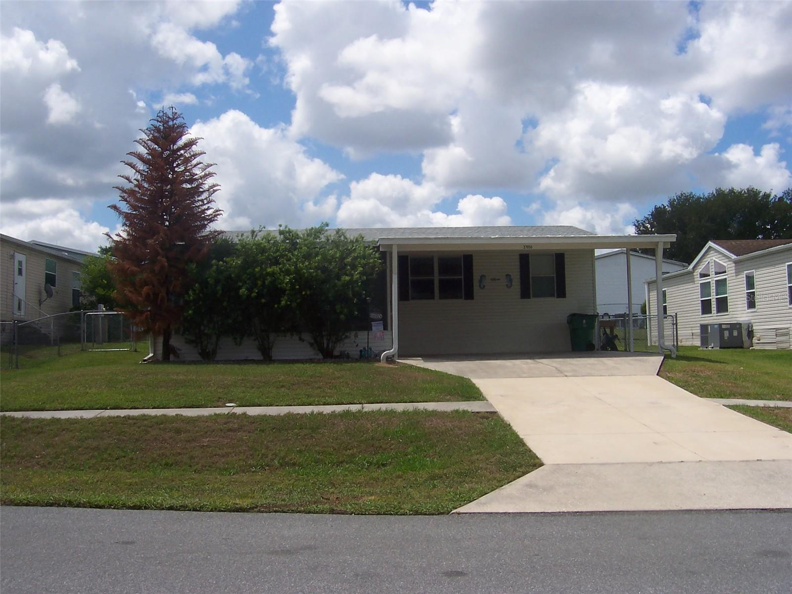 37650 NEWAL AVE, ZEPHYRHILLS, FL, 33542