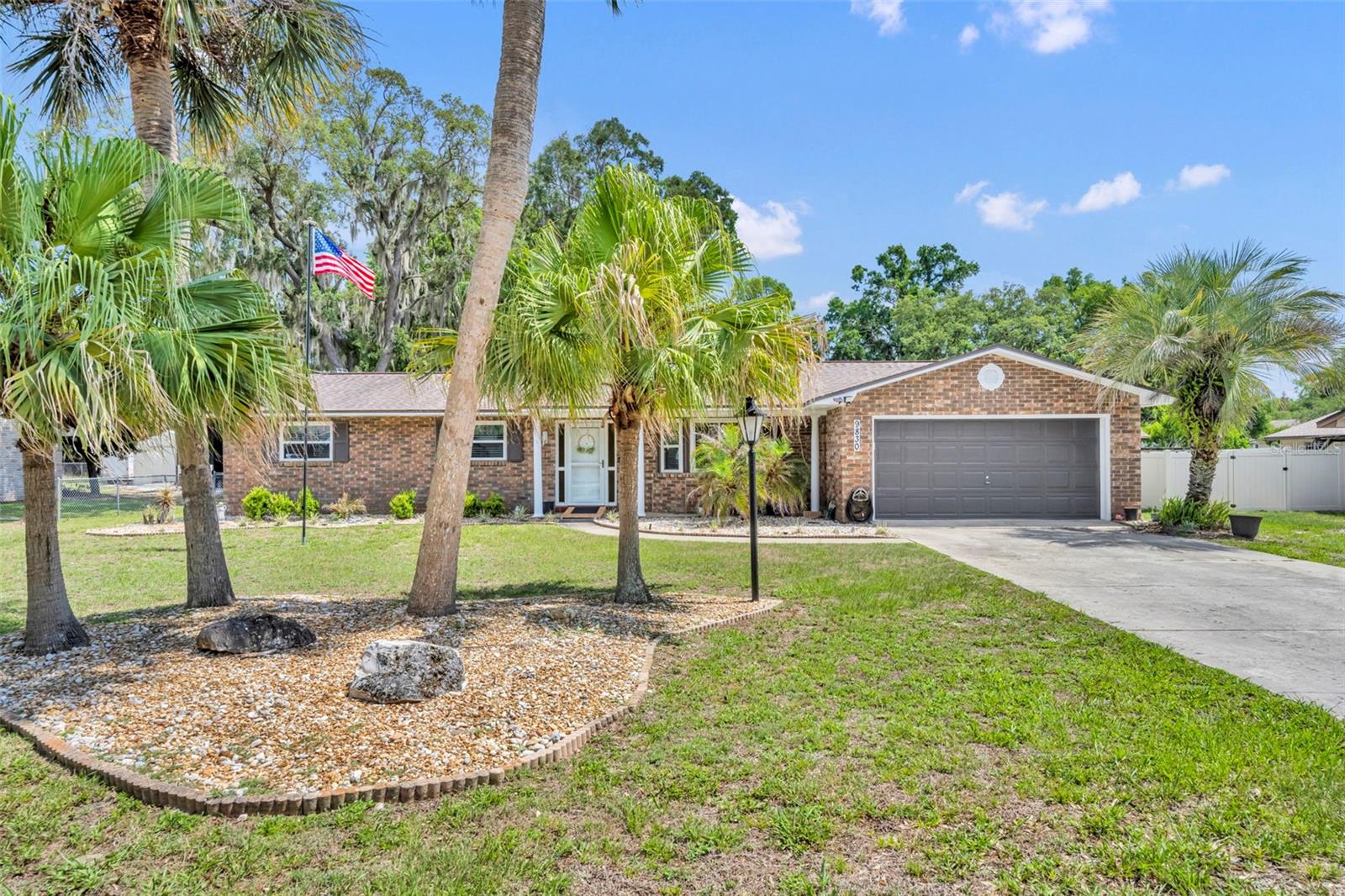 9830 BUNKER RD, LEESBURG, FL, 34788