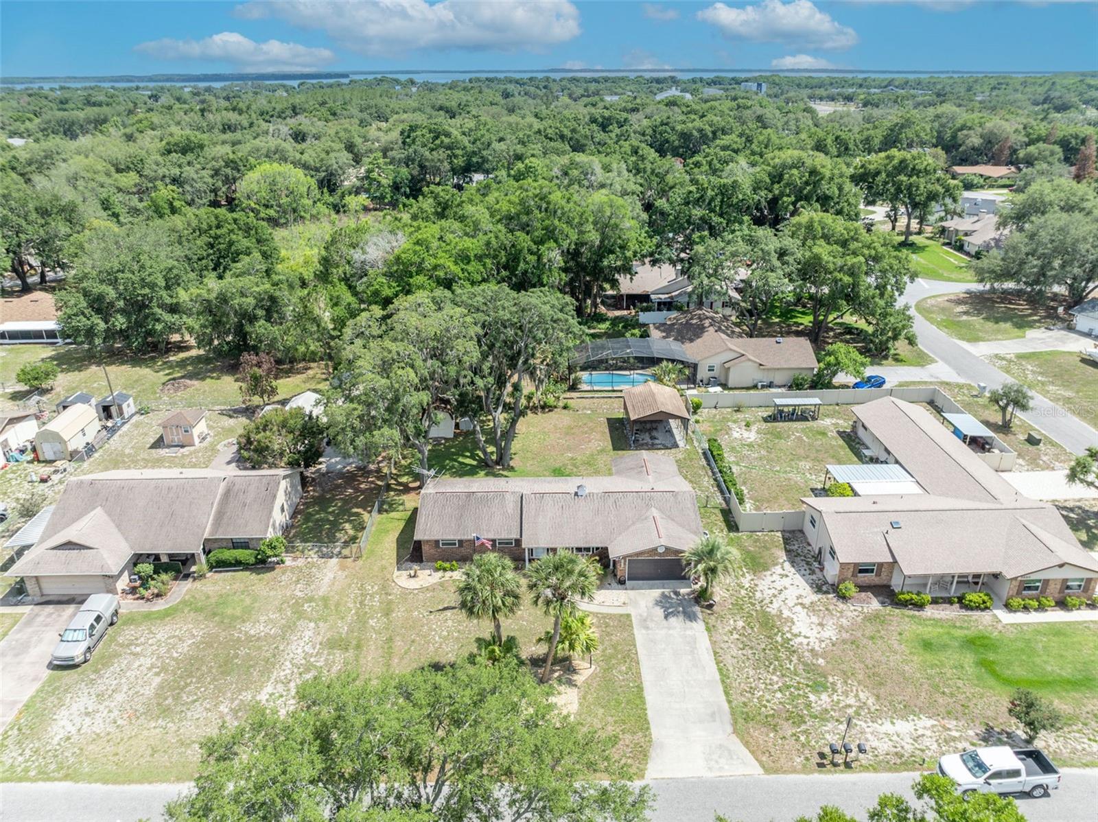 9830 BUNKER RD, LEESBURG, FL, 34788