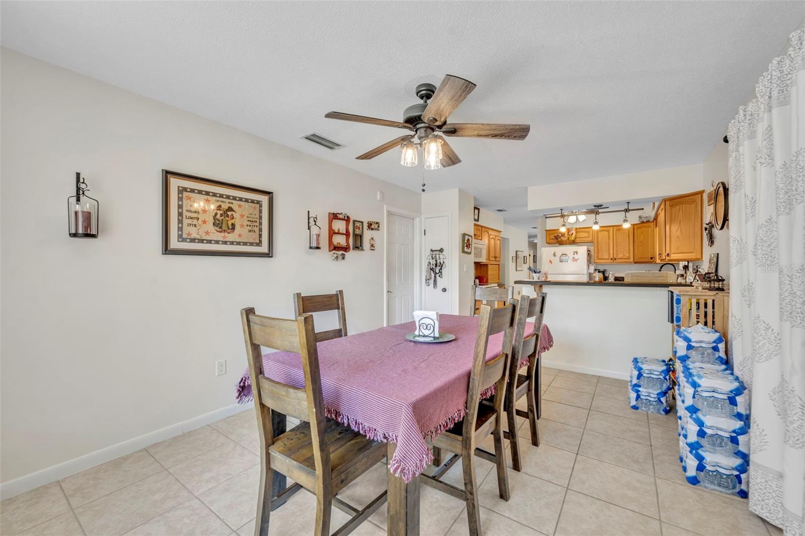 9830 BUNKER RD, LEESBURG, FL, 34788