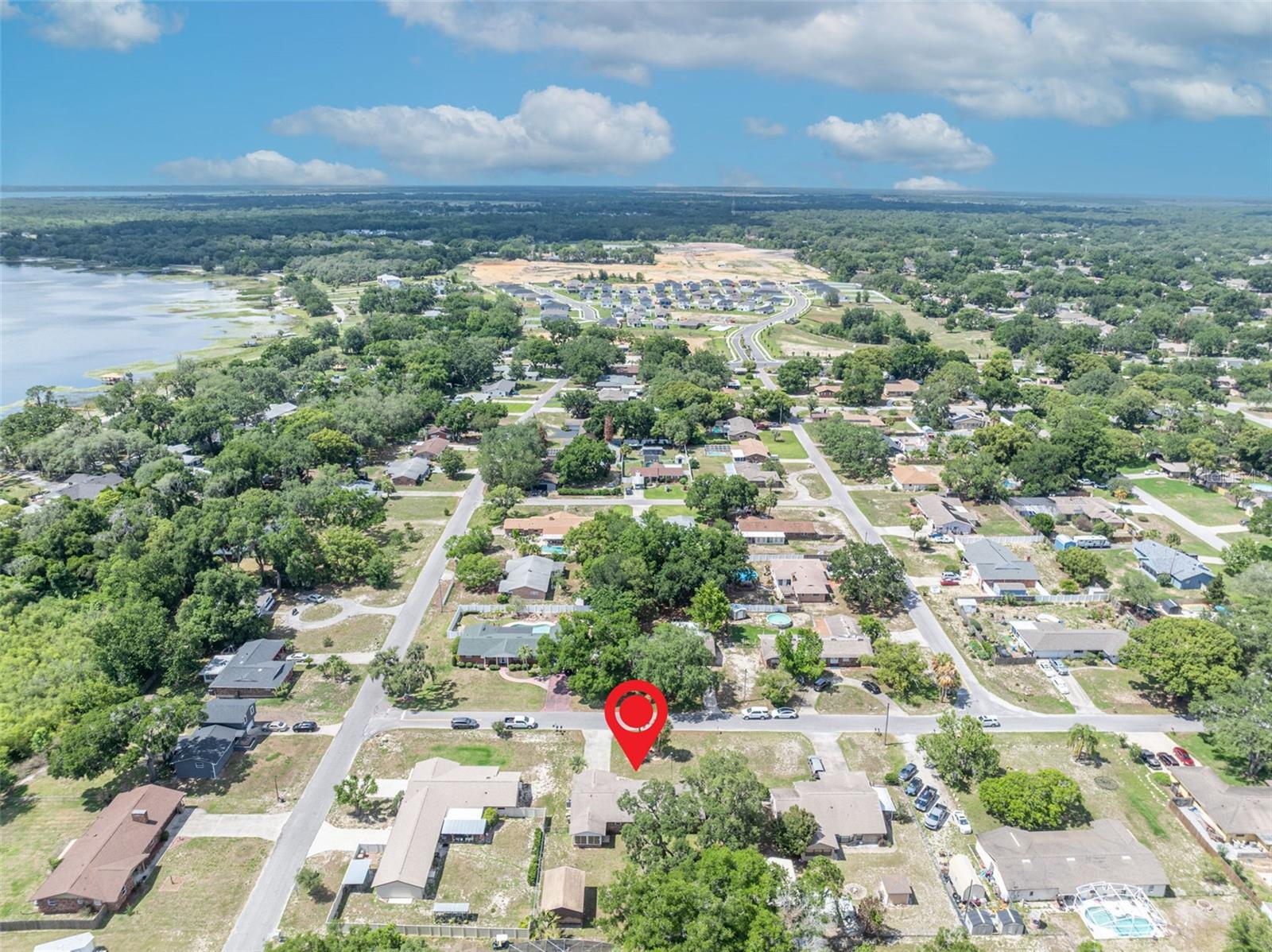 9830 BUNKER RD, LEESBURG, FL, 34788