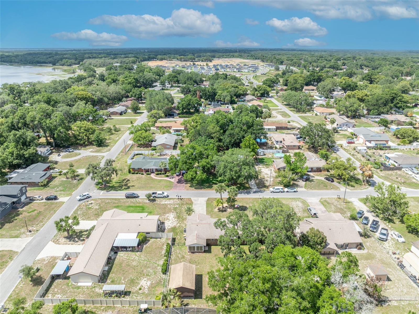 9830 BUNKER RD, LEESBURG, FL, 34788
