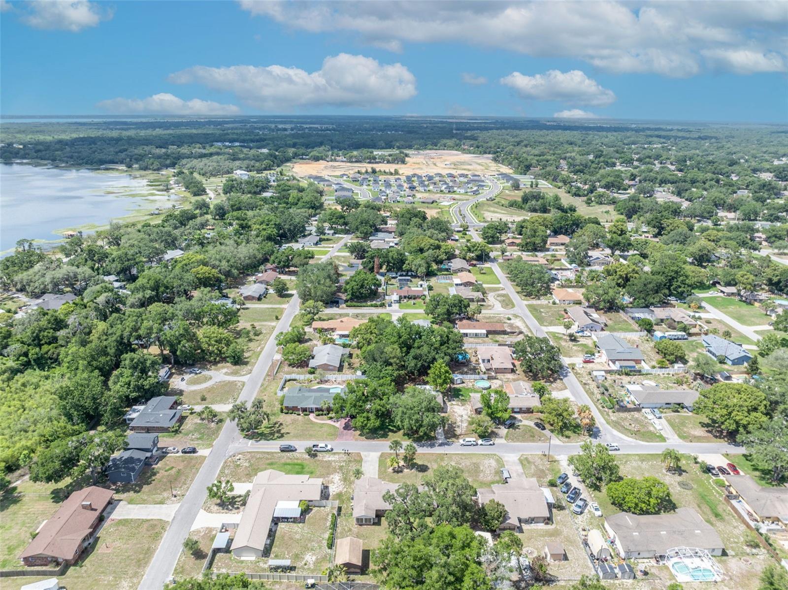 9830 BUNKER RD, LEESBURG, FL, 34788
