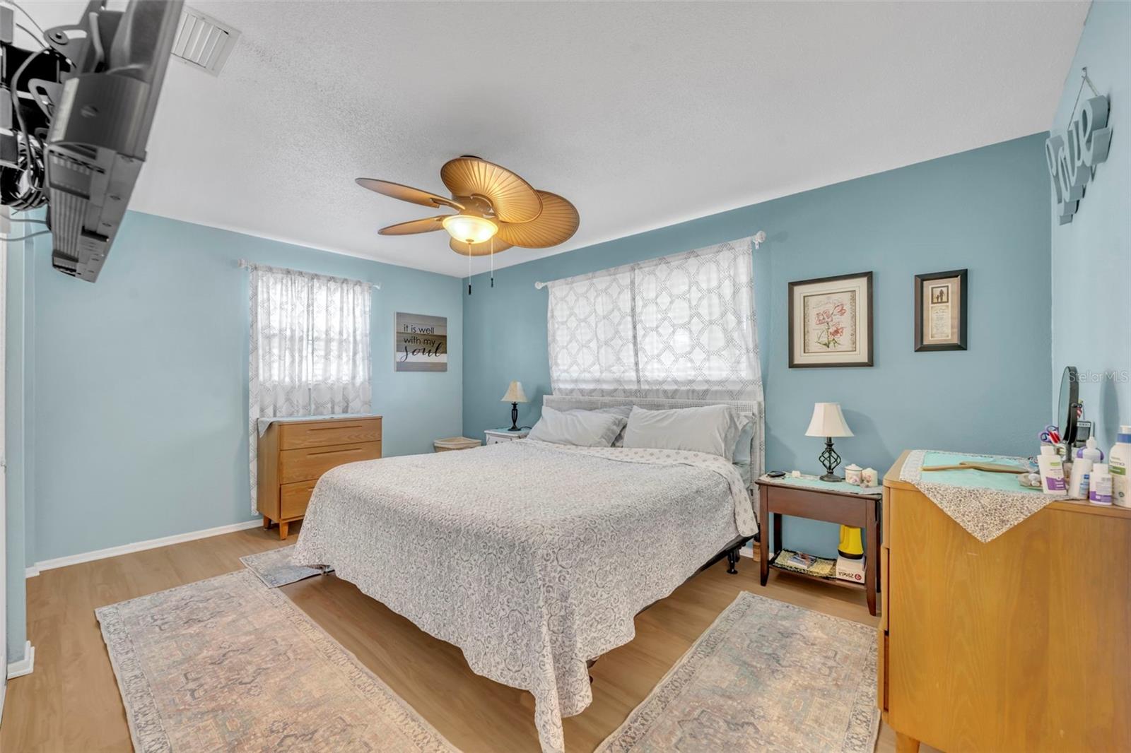 9830 BUNKER RD, LEESBURG, FL, 34788