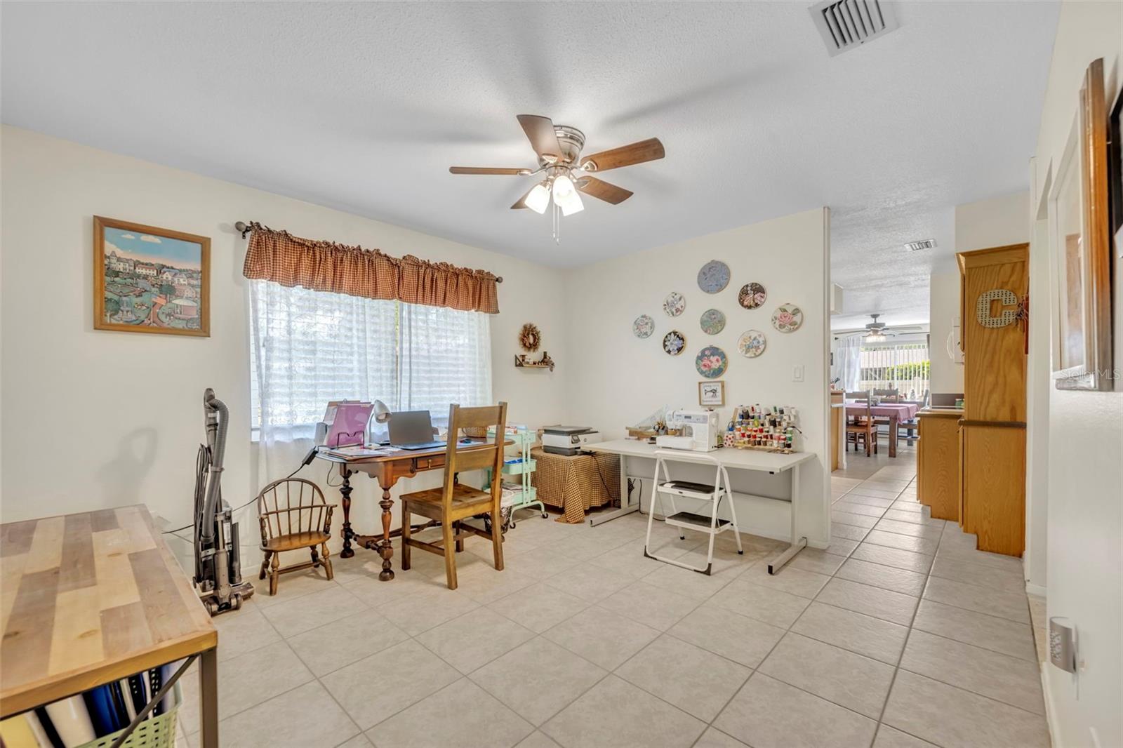 9830 BUNKER RD, LEESBURG, FL, 34788