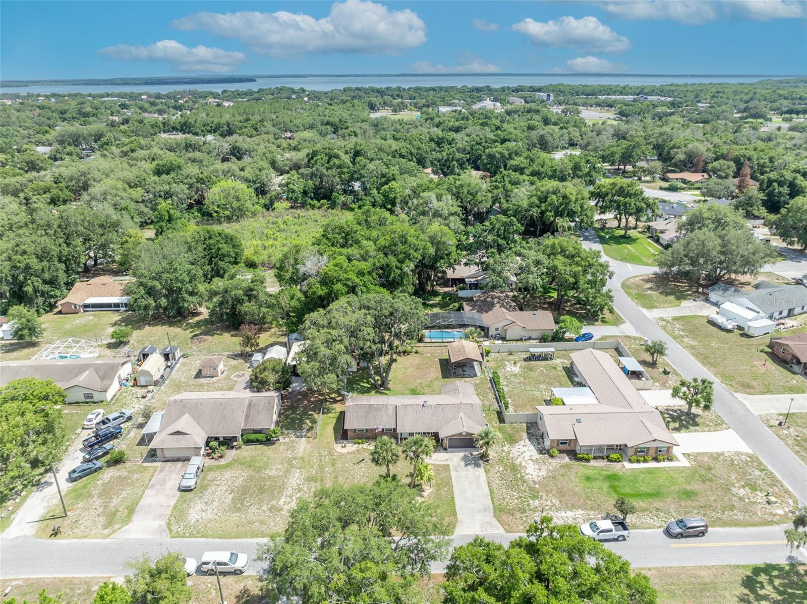 9830 BUNKER RD, LEESBURG, FL, 34788