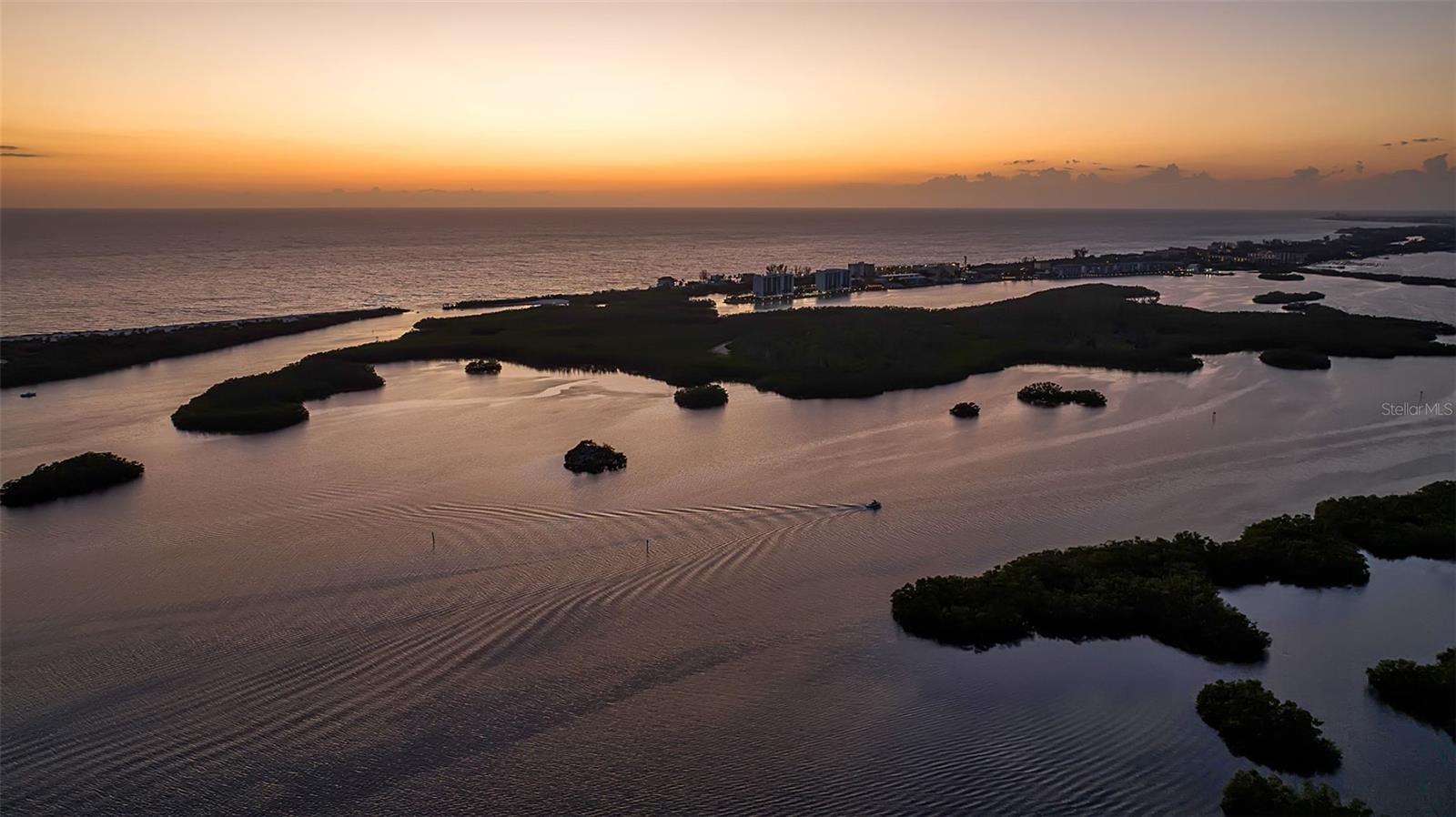 101 OSPREY POINT DR, OSPREY, FL, 34229