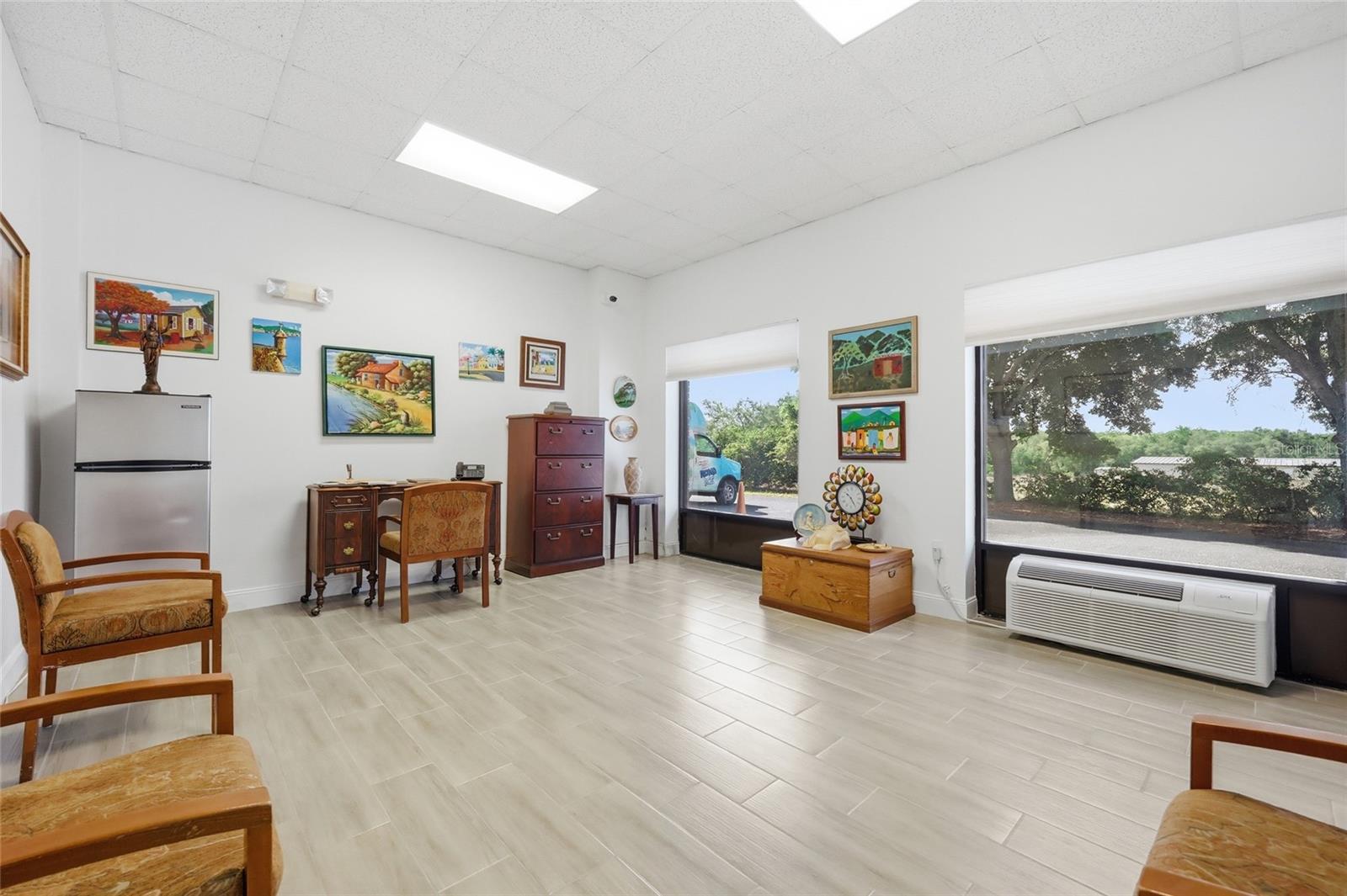 30924 SUNEAGLE DR #Suite 201-203, MOUNT DORA, FL, 32757