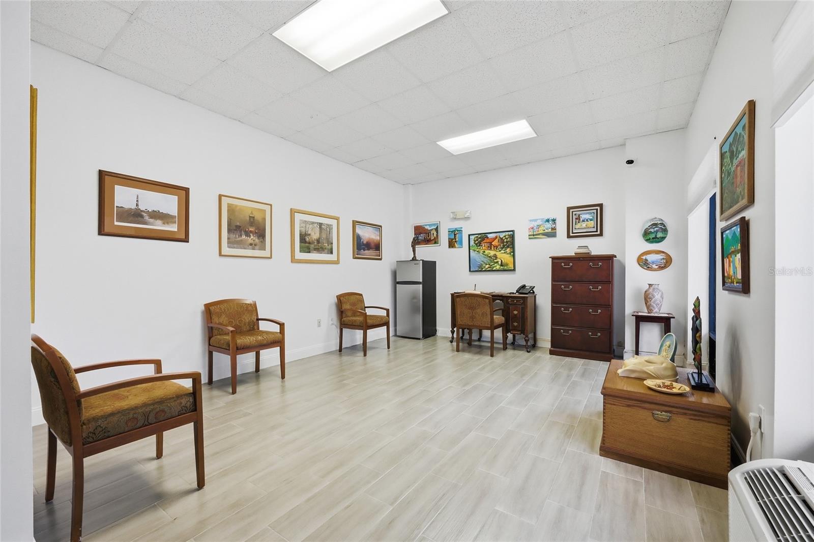 30924 SUNEAGLE DR #Suite 201-203, MOUNT DORA, FL, 32757
