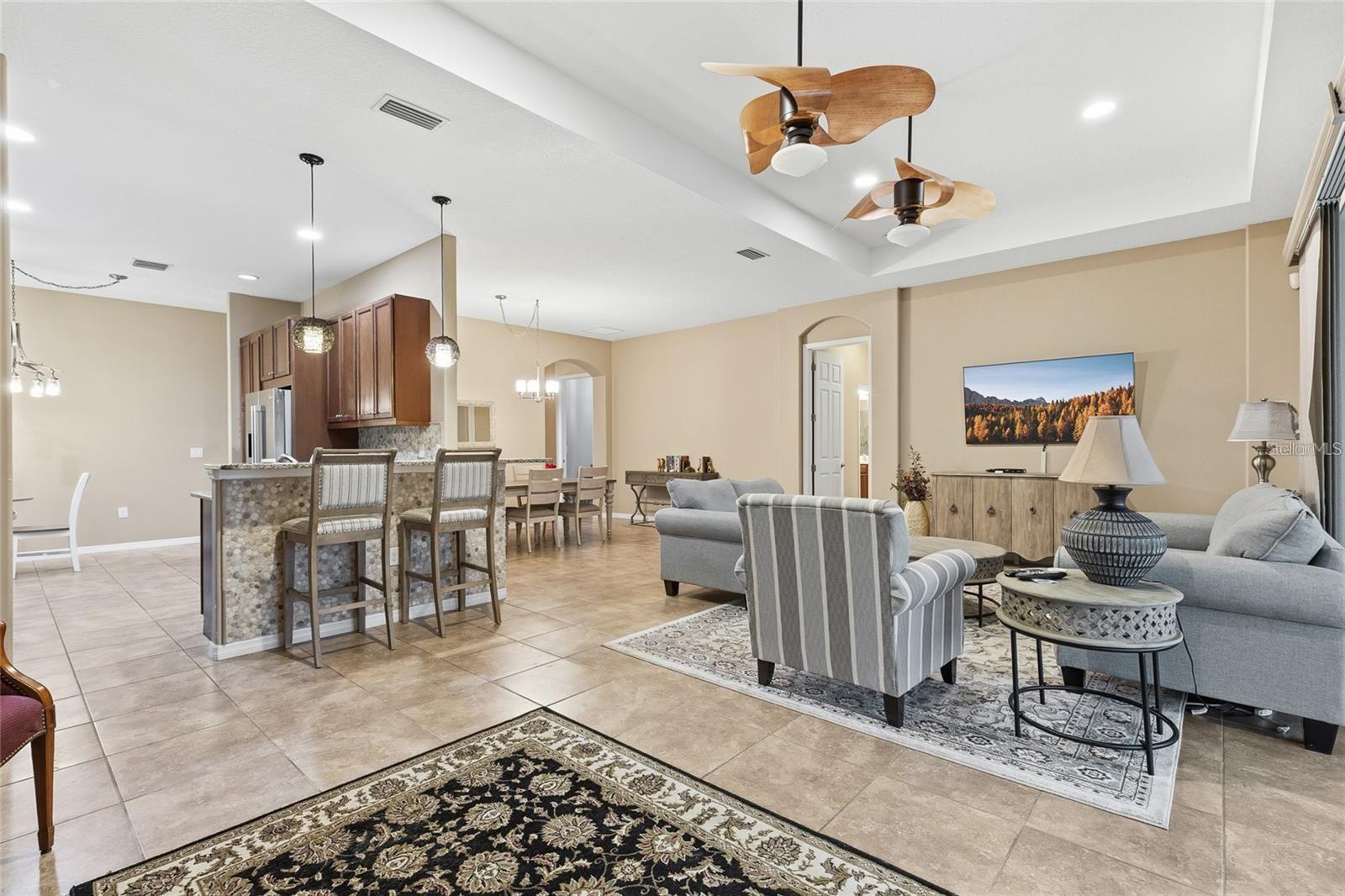 8683 BRIDGEPORT BAY CIR, MOUNT DORA, FL, 32757