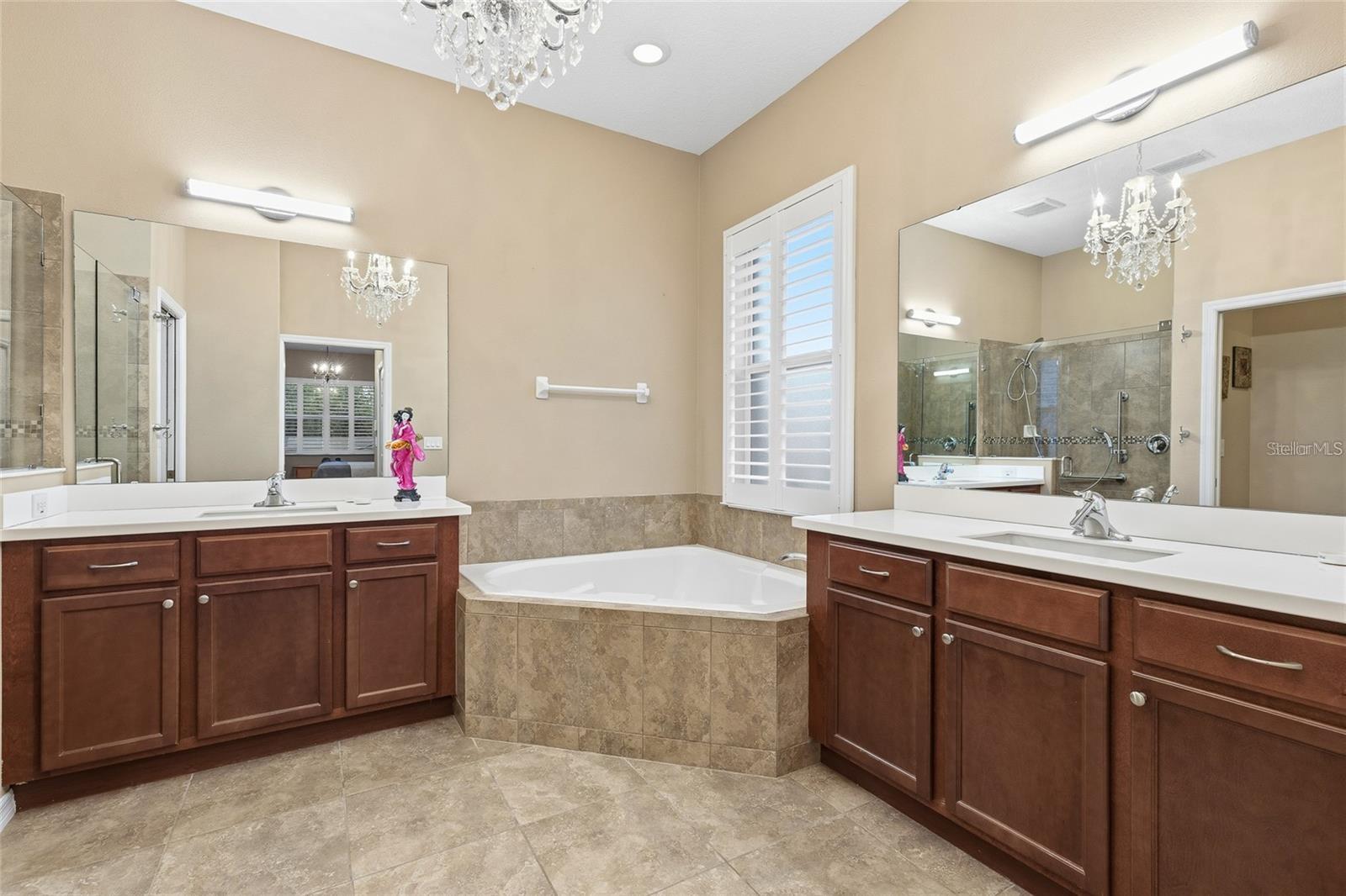 8683 BRIDGEPORT BAY CIR, MOUNT DORA, FL, 32757
