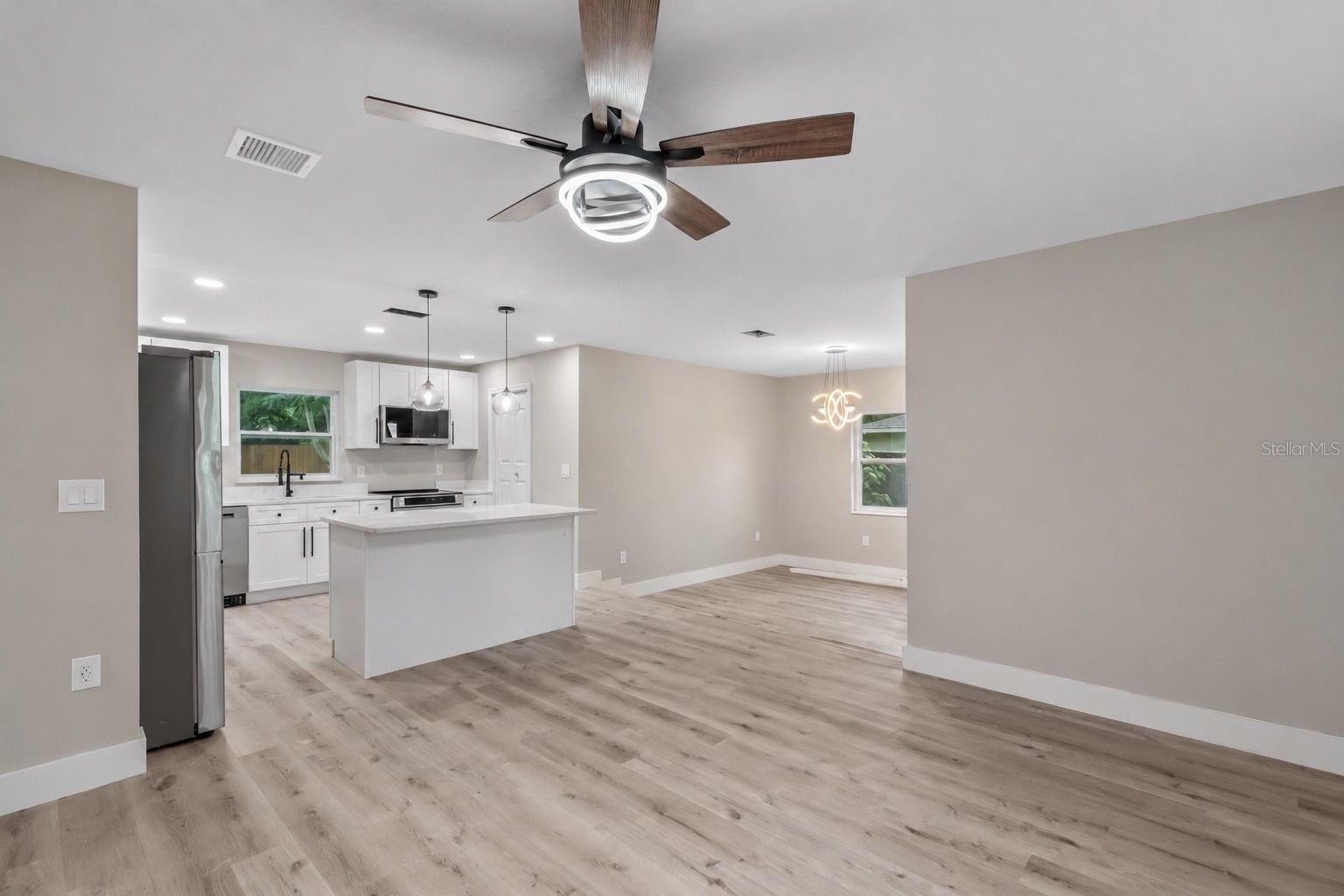 1702 NW 27TH AVE, OCALA, FL, 34475