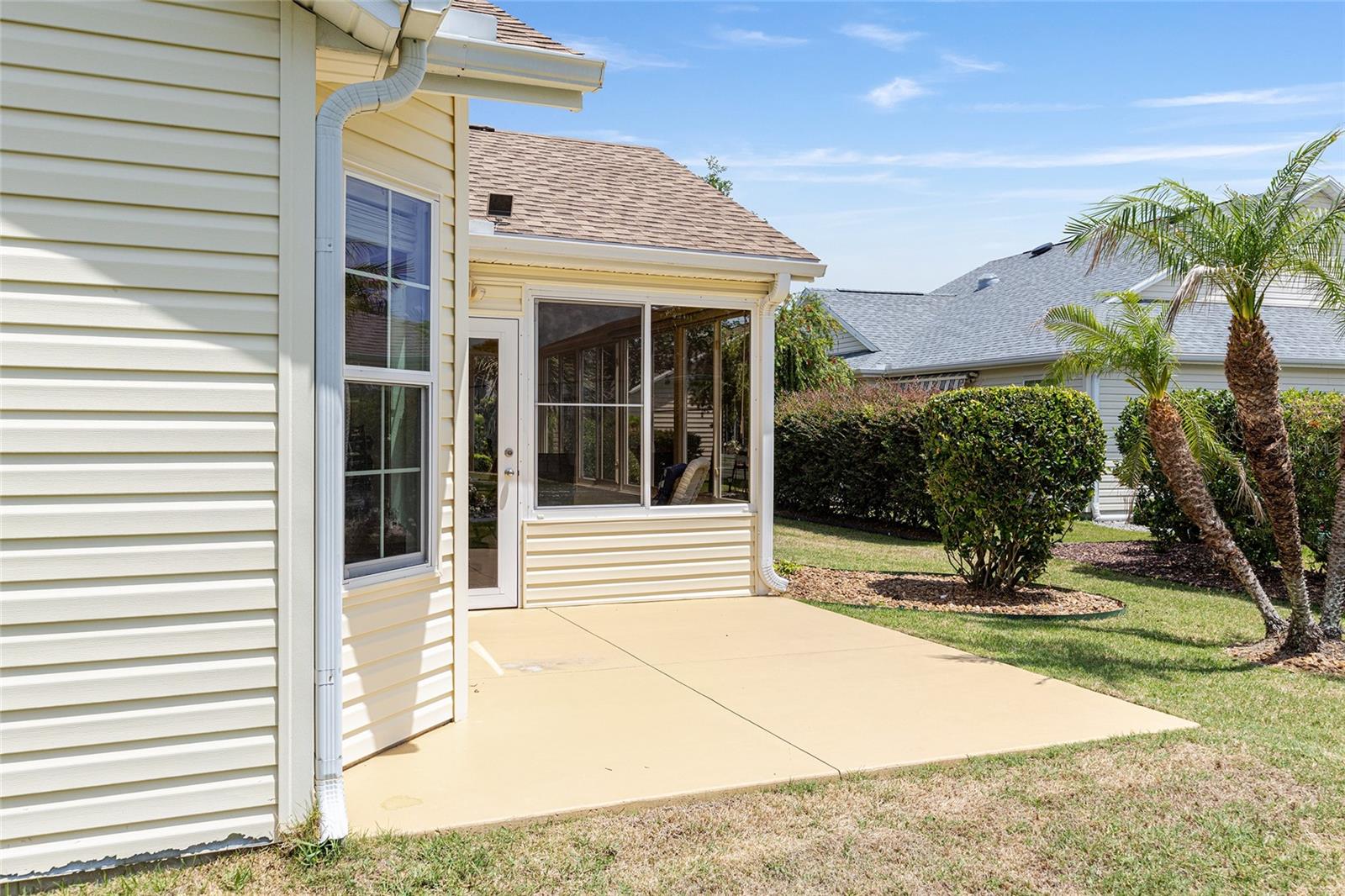 2047 DUNSTER CT, THE VILLAGES, FL, 32162