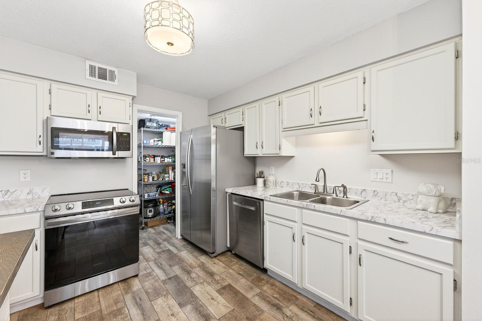 2412 TACK ROOM LN #6, ORLANDO, FL, 32812
