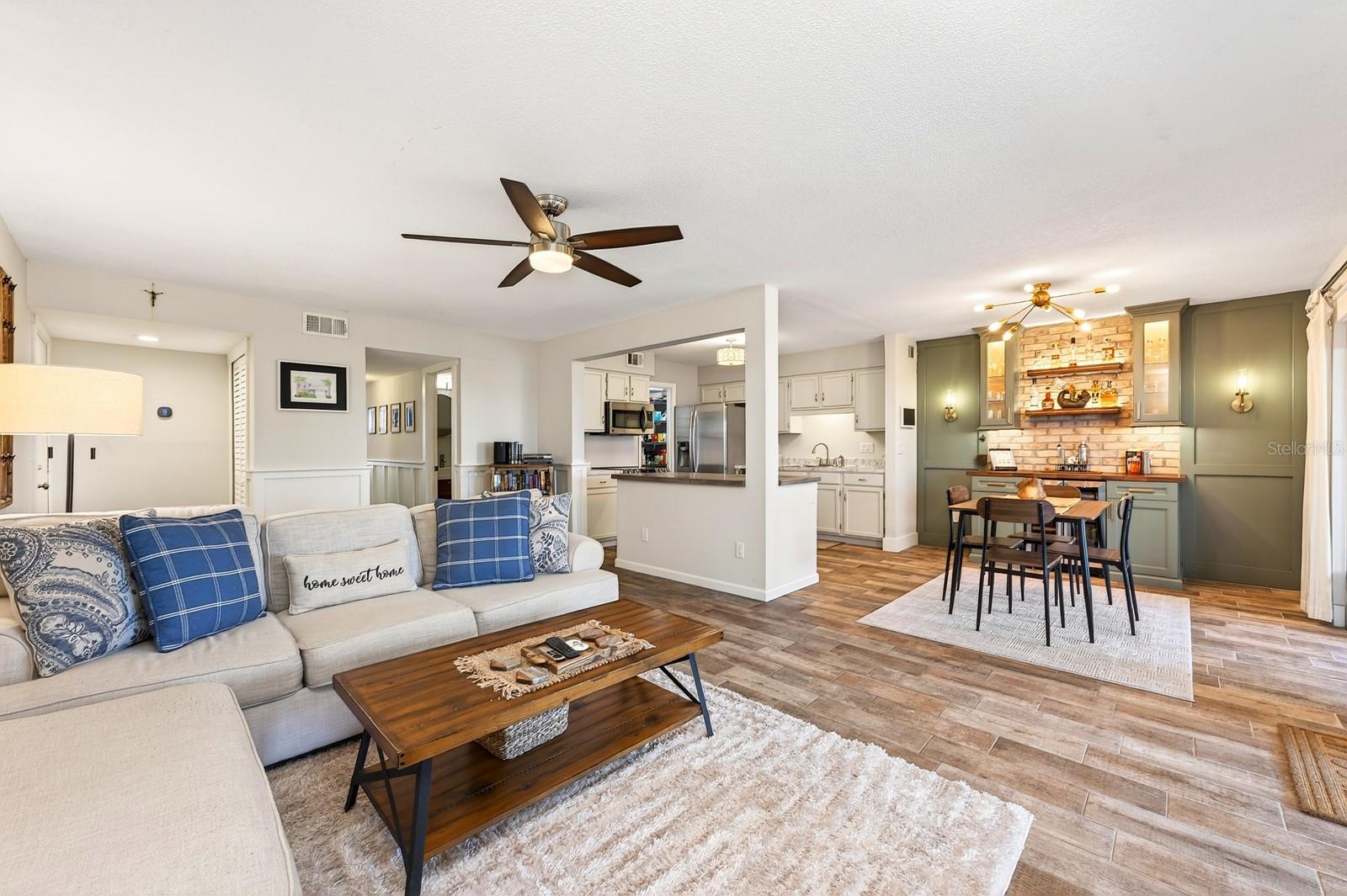 2412 TACK ROOM LN #6, ORLANDO, FL, 32812