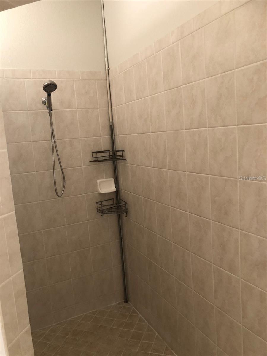 140 SHELL FALLS DR, APOLLO BEACH, FL, 33572