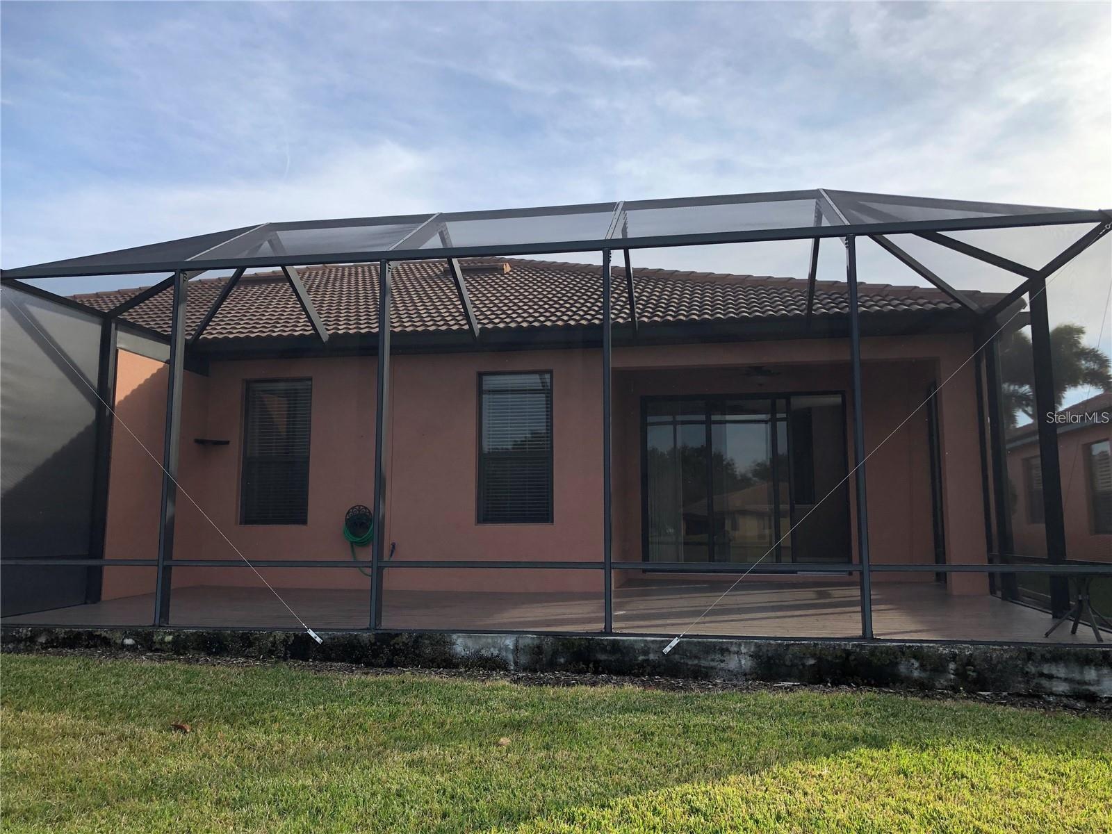 140 SHELL FALLS DR, APOLLO BEACH, FL, 33572