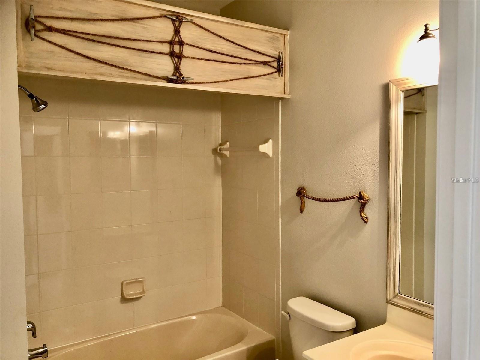 140 SHELL FALLS DR, APOLLO BEACH, FL, 33572