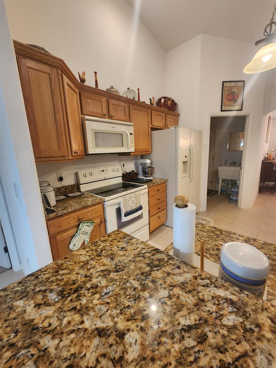 208 MARION OAKS TRL, OCALA, FL, 34473