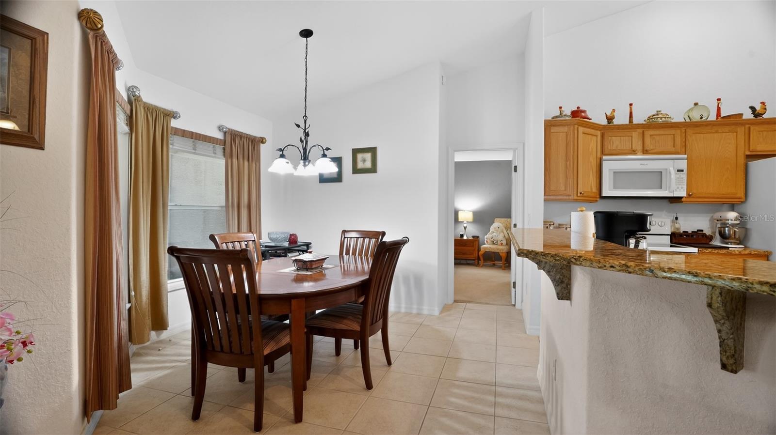 208 MARION OAKS TRL, OCALA, FL, 34473