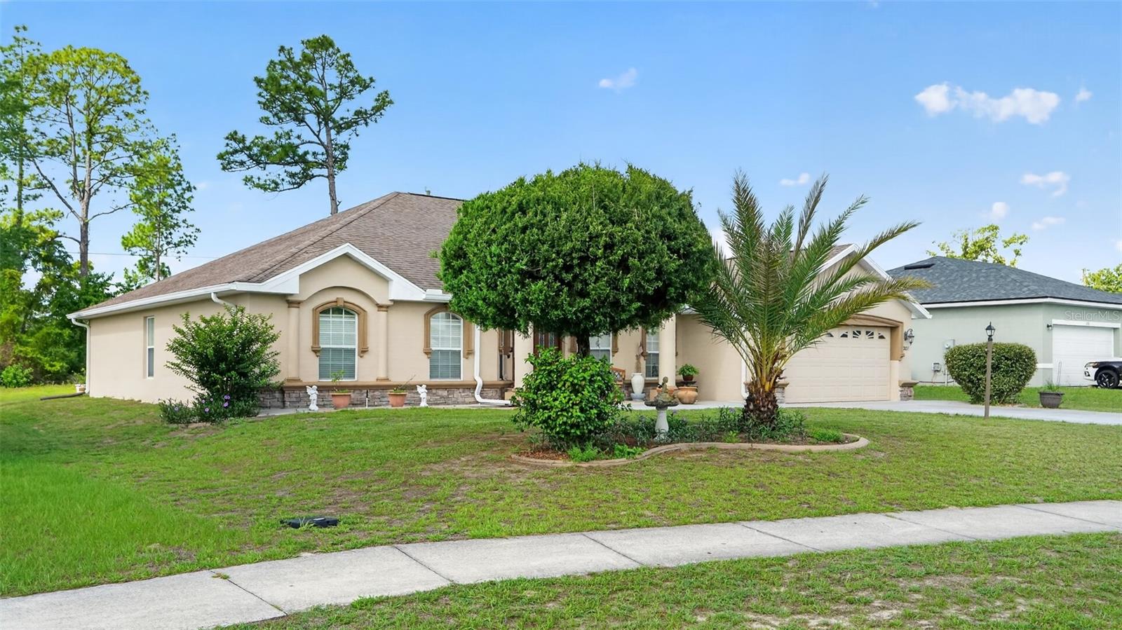 208 MARION OAKS TRL, OCALA, FL, 34473