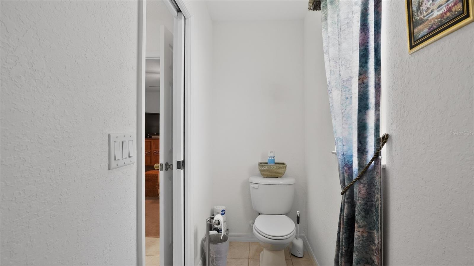 208 MARION OAKS TRL, OCALA, FL, 34473
