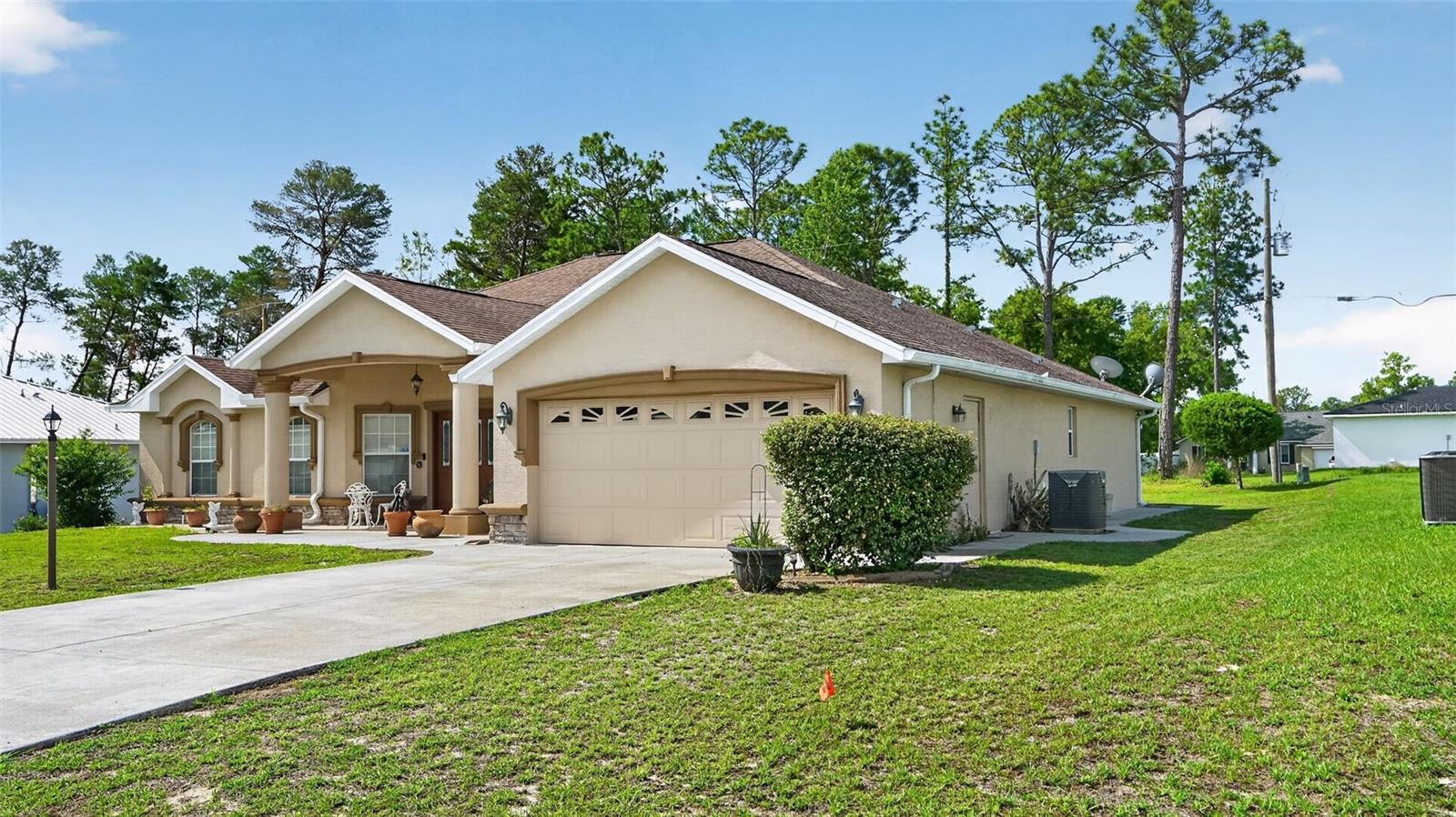 208 MARION OAKS TRL, OCALA, FL, 34473