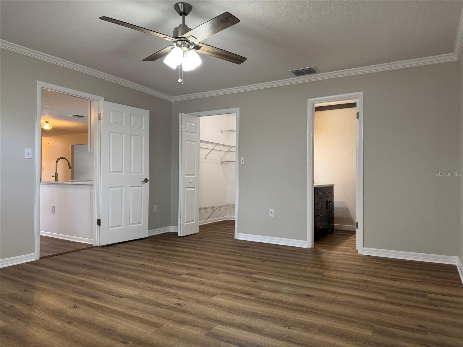 1602 LESLIE DR, LAKELAND, FL, 33801