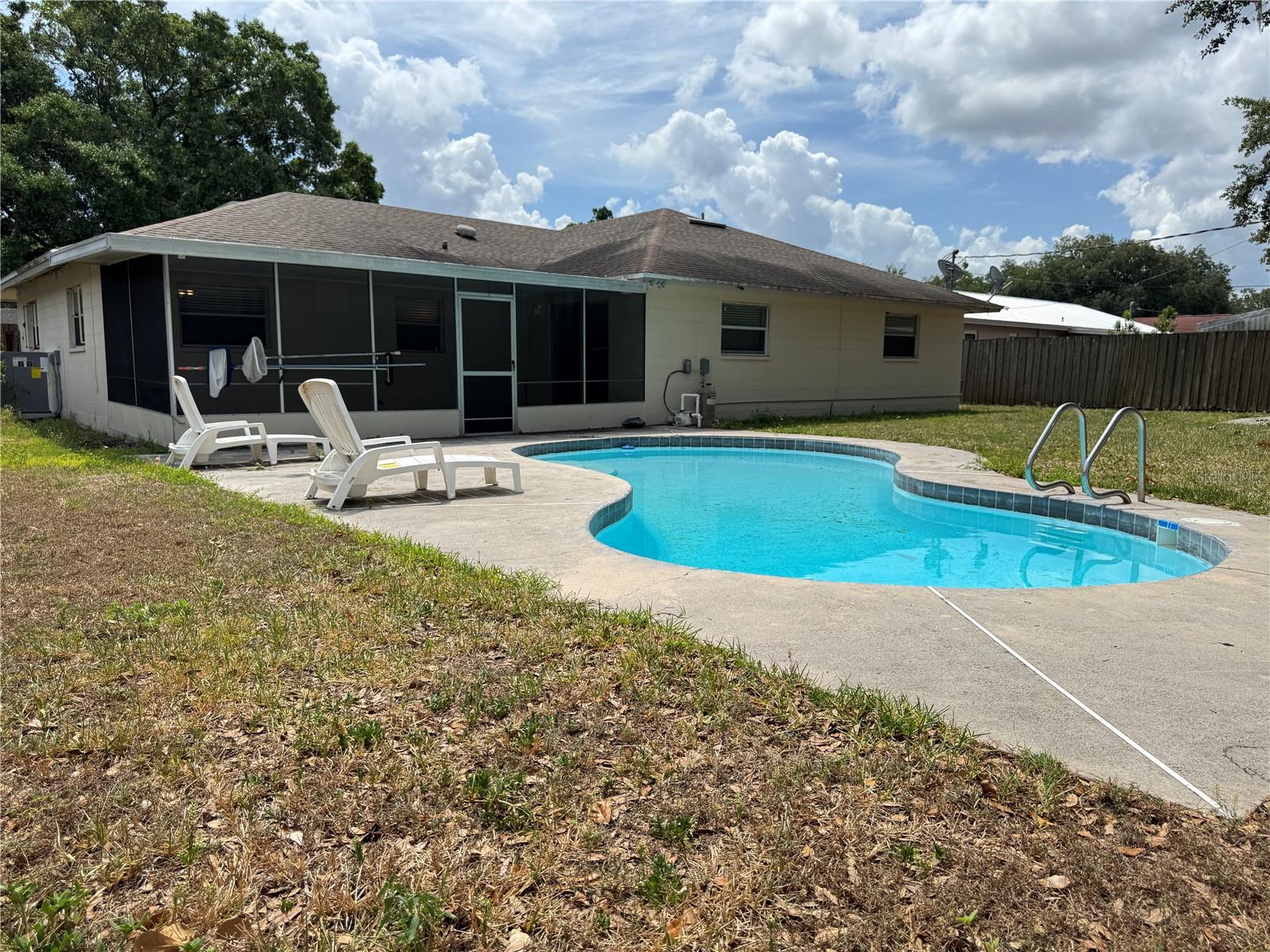 1602 LESLIE DR, LAKELAND, FL, 33801
