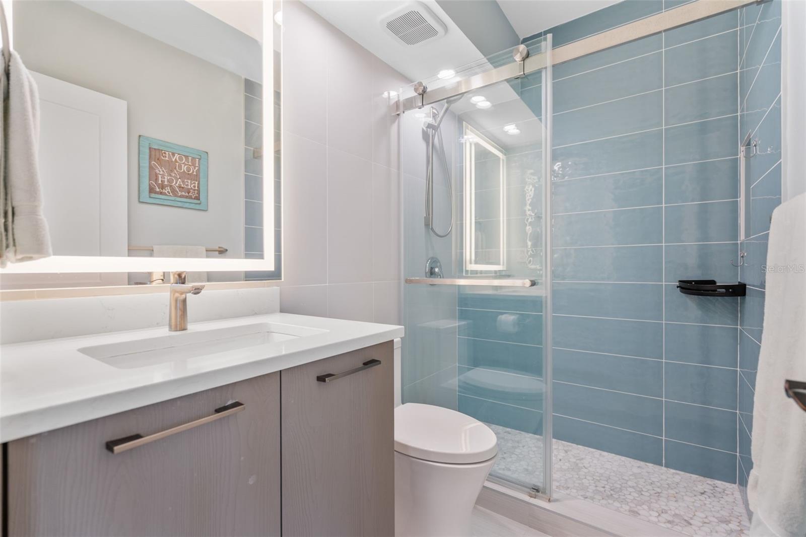 1050 LONGBOAT CLUB RD #901, LONGBOAT KEY, FL, 34228