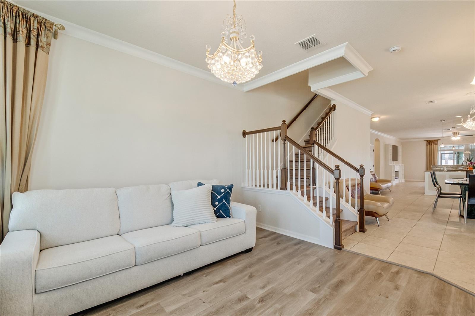 2001 RED BLUFF AVE, APOPKA, FL, 32712