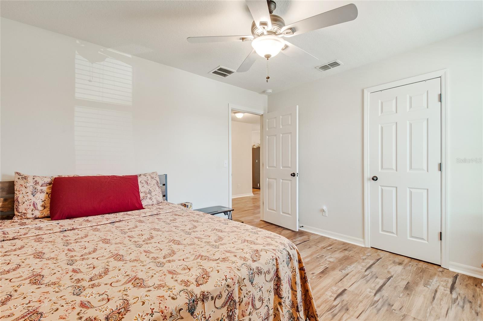 2001 RED BLUFF AVE, APOPKA, FL, 32712