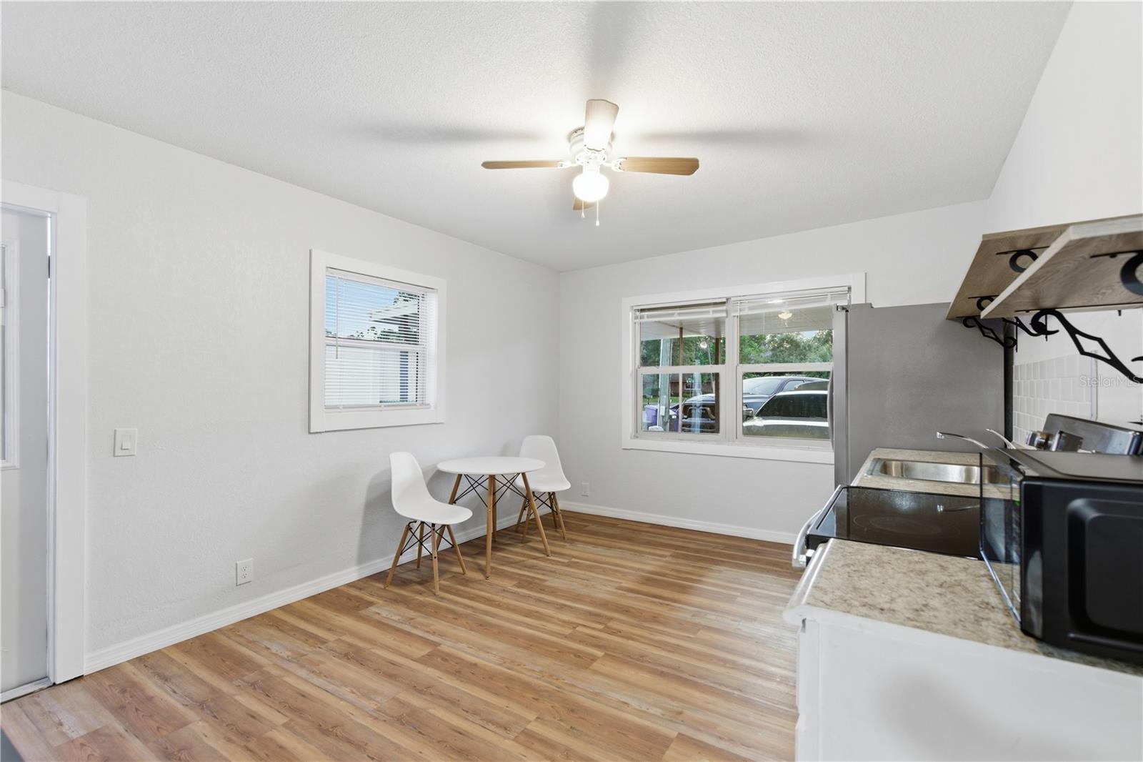 8607 MAY CIR, TAMPA, FL, 33614