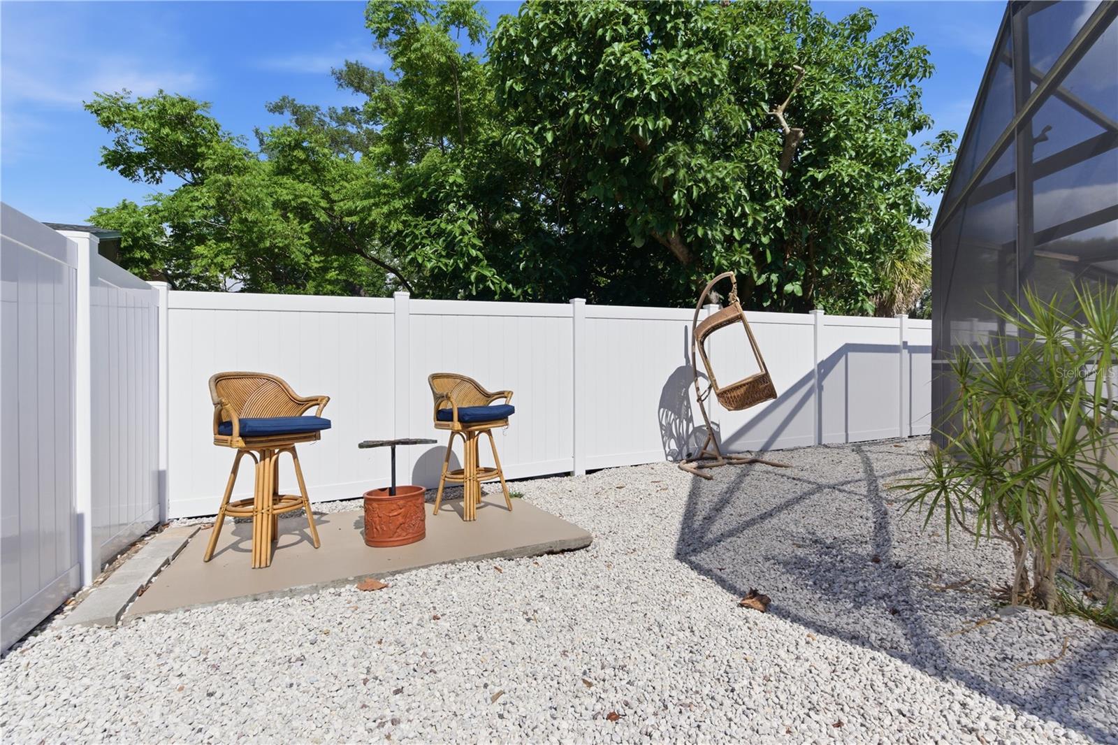 8607 MAY CIR, TAMPA, FL, 33614