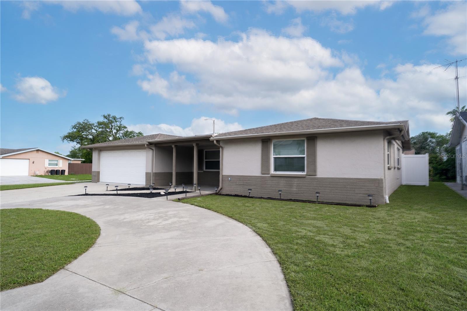 7715 FOXBLOOM DR, PORT RICHEY, FL, 34668