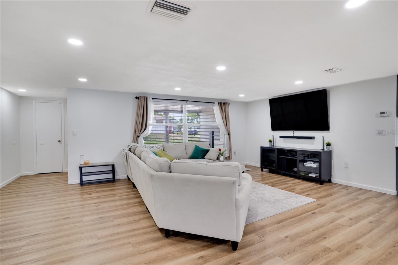 7715 FOXBLOOM DR, PORT RICHEY, FL, 34668