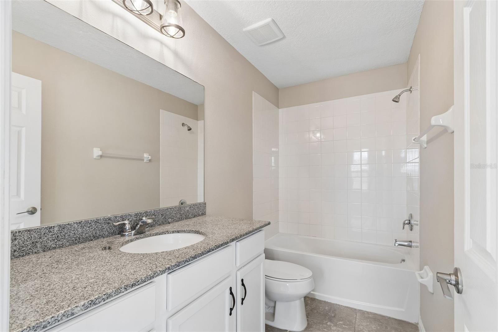 1192 MULTIFLORA LOOP, LUTZ, FL, 33558