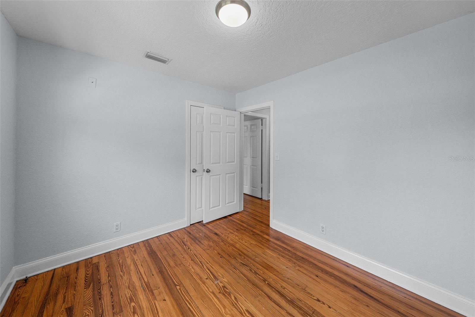 814 W INDIANA AVE, TAMPA, FL, 33603