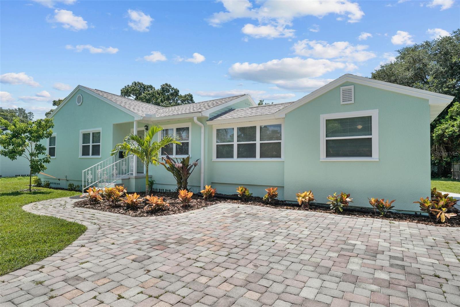 814 W INDIANA AVE, TAMPA, FL, 33603